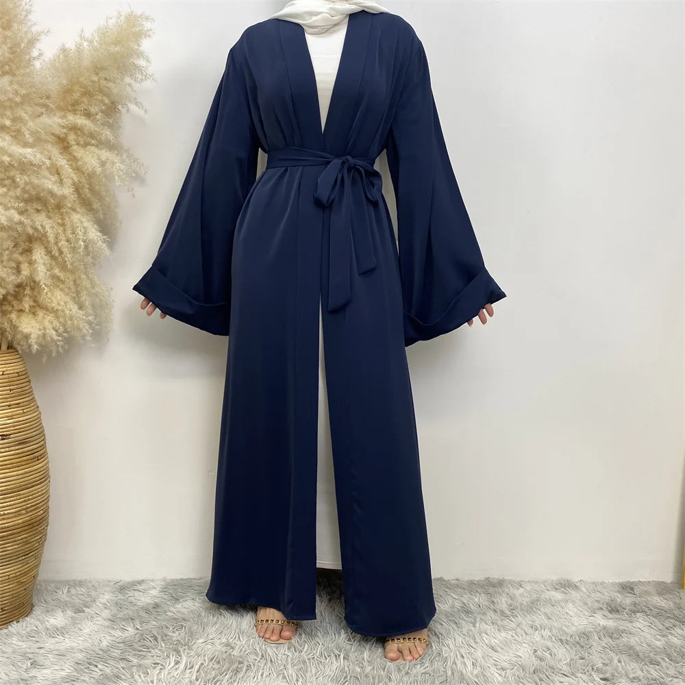 Abaya élégante avec ceinture